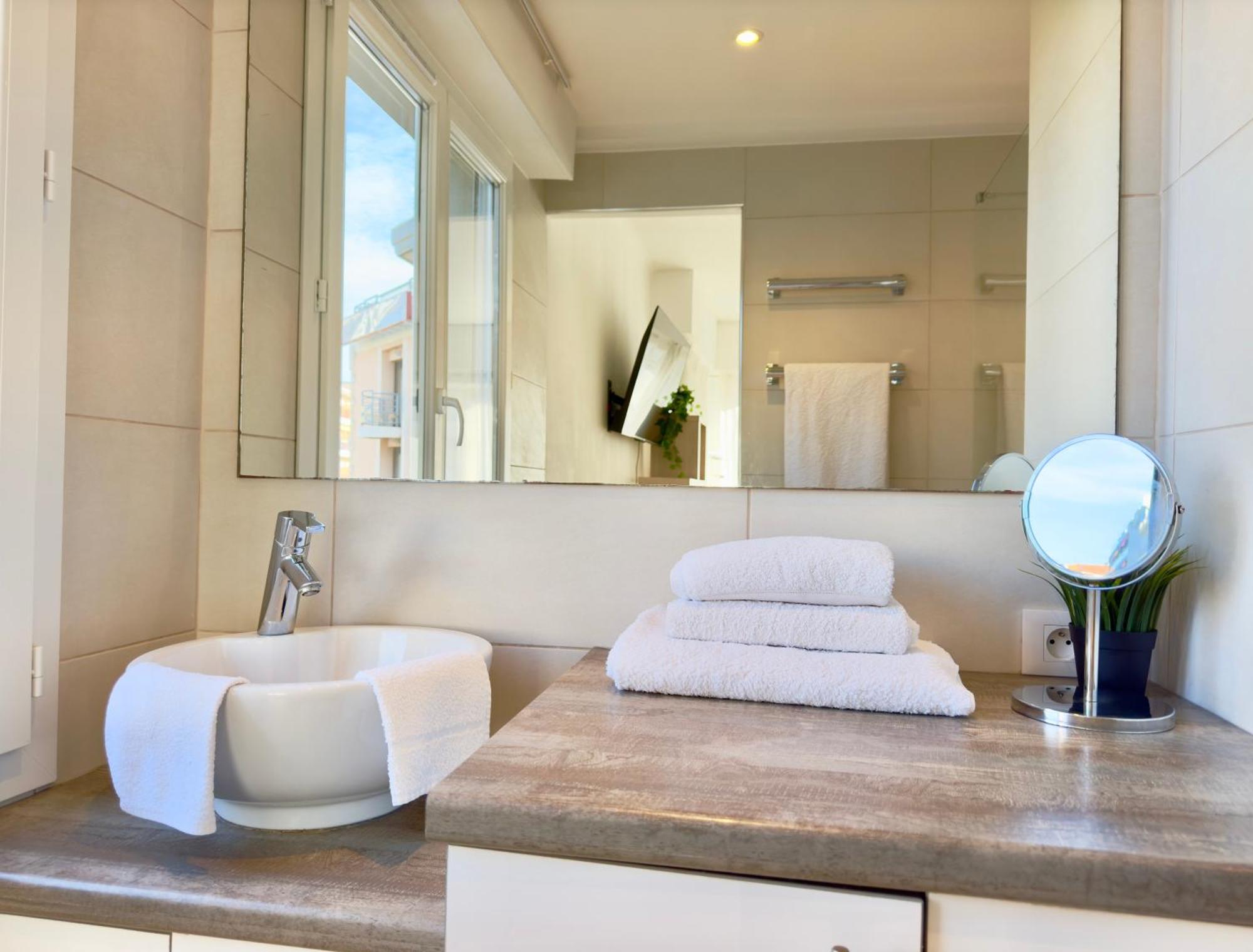 Superbe Appartement Avec Terrasse 1Mn Des Plages De La Croisette Cannes Buitenkant foto