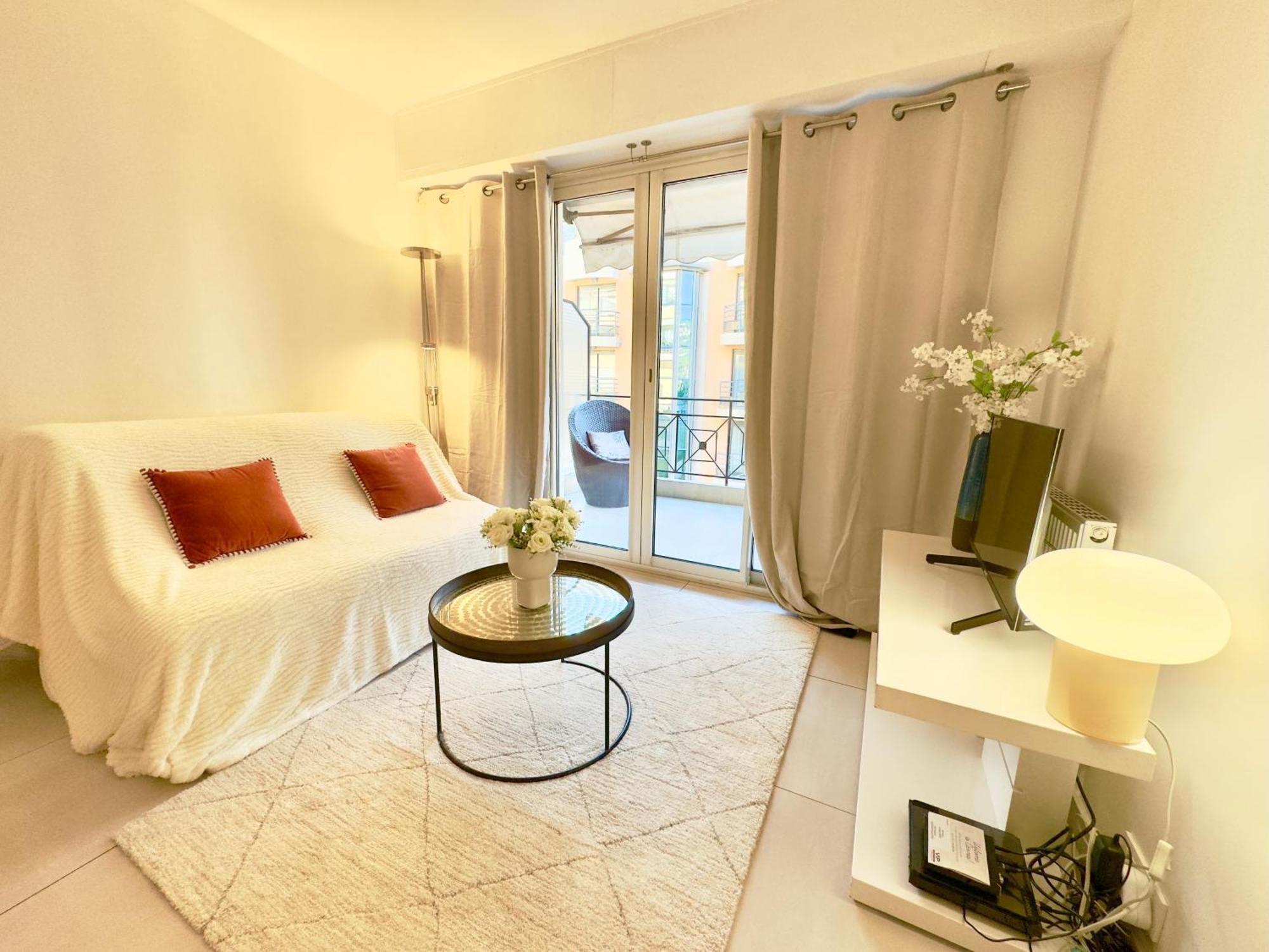 Superbe Appartement Avec Terrasse 1Mn Des Plages De La Croisette Cannes Buitenkant foto